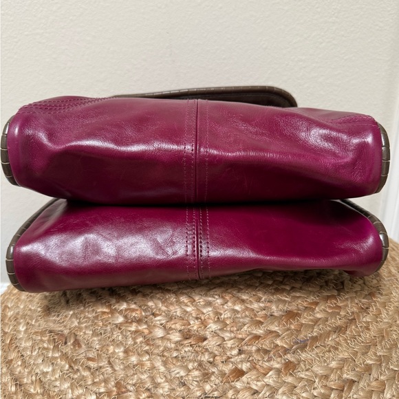 Bill Blass Vintage Leather Shoulder Bag - Picture 6 of 12